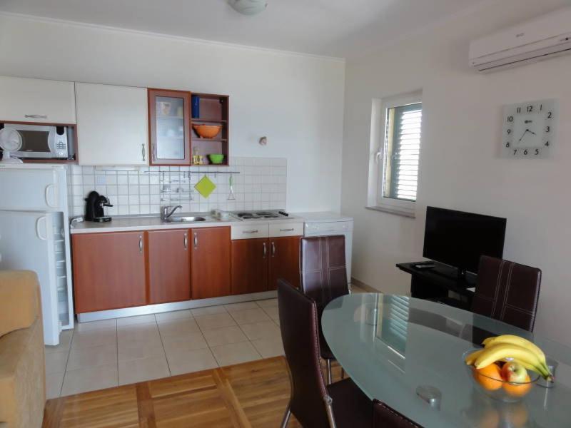 Villa Veronika โบรดาริตซา ภายนอก รูปภาพ